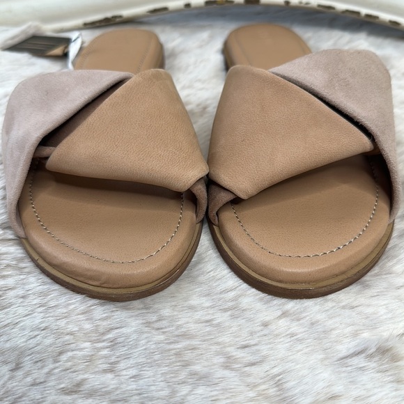 Crevo | Emery Blush Leather Slip On Slide Sandal, Size 11 NIB - Picture 8 of 16